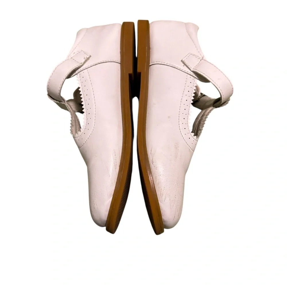 Felix and Flora girl’s white Mary Jane flats shoes size 13